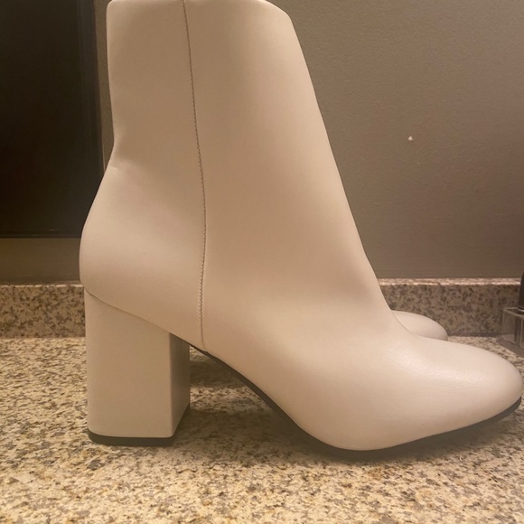 Altar'd State Shoes Super Stylish Cream White Boots With Block Heel